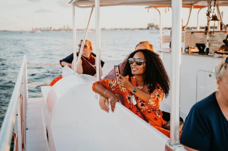 Palm Beach: Sightseeing Catamaran Cruise - Key Points