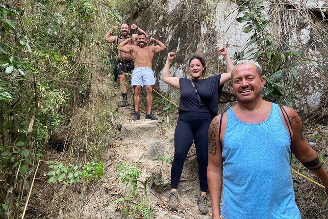 Palo María Waterfalls Hike Half-Day Tour - FAQs About the Palo María Waterfalls Hike