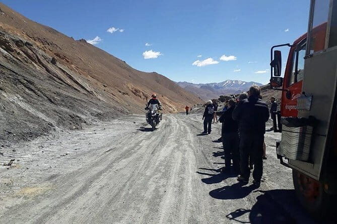 Pamir Highway in 5 days from Dushanbe to Osh - Practical Aspects and Value