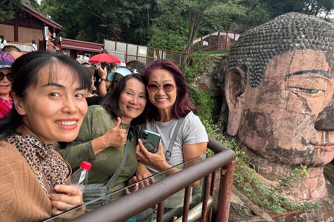 Panda and Leshan Buddha Private Tour - The Experience Provider: Panda Adventures with Liuji