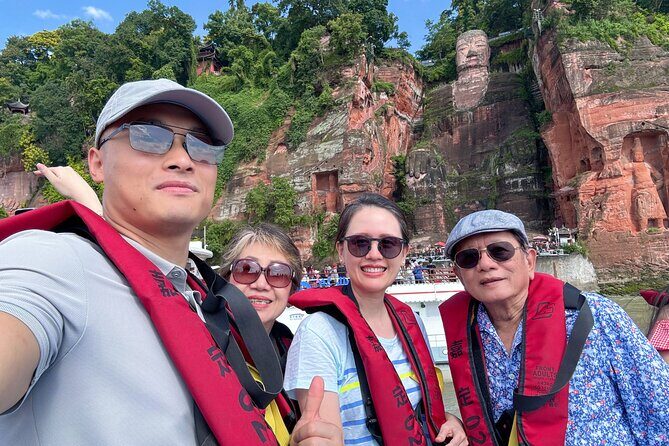 Panda and Leshan Buddha Private Tour - In The Sum Up