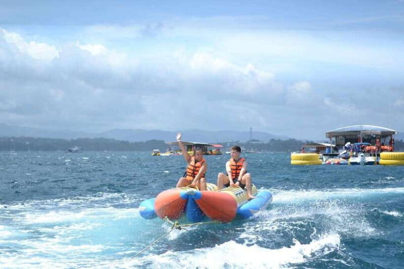 Panglao: Banana Boat Ride Experience along Alona Beach - An Authentic Splash of Fun at Alona Beach