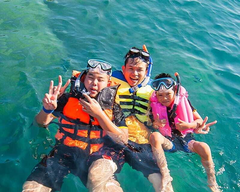 Panglao: Snorkeling at NapalingReef with Sardines Experience - Who Should Consider This Tour?