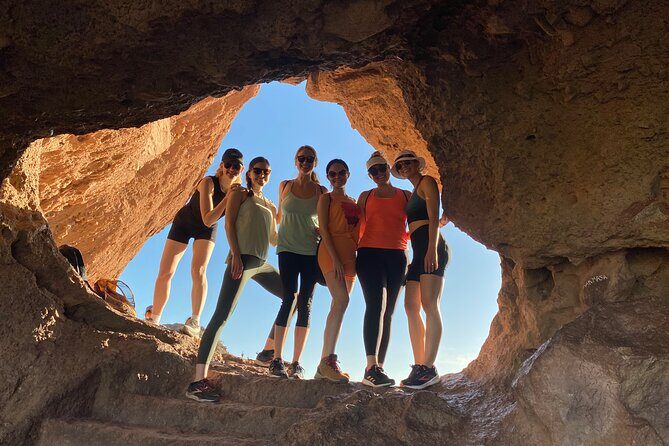 Papago Park Nature Walk with Yoga and Mountain Views - Practical Tips for Travelers