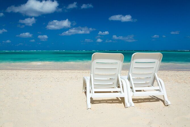 Paradise Cove Day Pass with Pickup from Freeport - Who Should Consider This Experience?