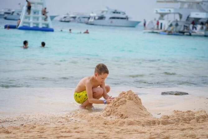 Paradise Island Snorkeling Cruise with Lunch from Hurghada - FAQ