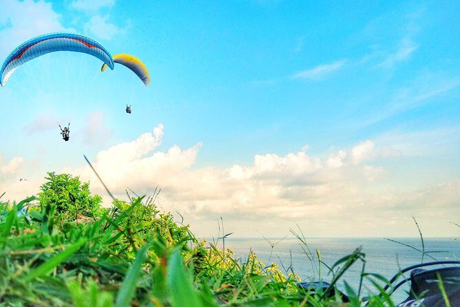 Paragliding Bali Nusa Dua cliff with Free Photo/Videos - Who Would Love This Tour?
