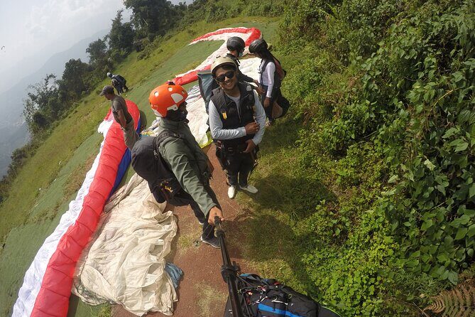 Paragliding - Who Should Consider This Paragliding Tour?