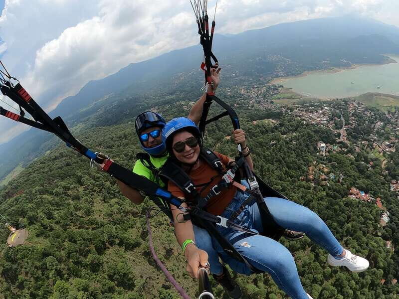 Paragon Valle de Bravo GOFLY - An In-Depth Look at the Valle de Bravo Paragliding Tour