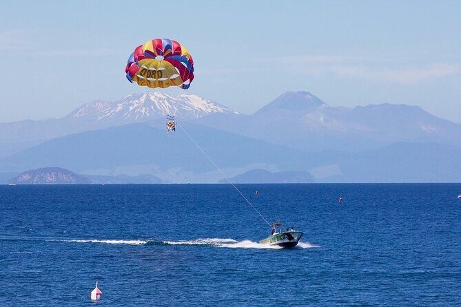 Parasailing Adventure over Lake Taupo - Introduction