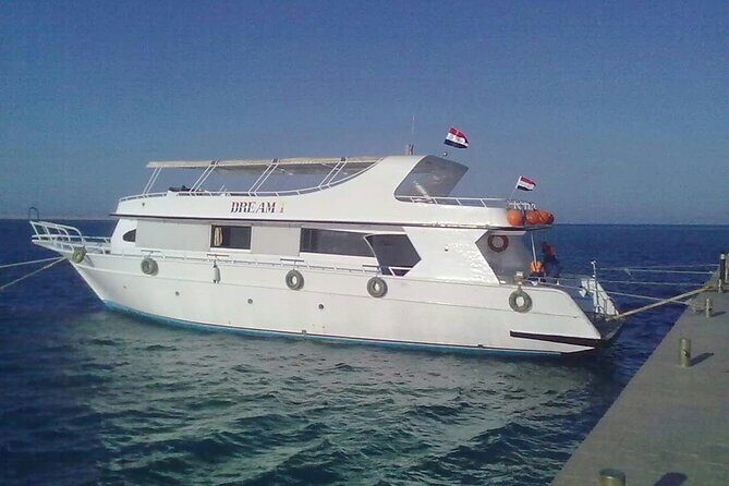 Parasailing off the coast of Sharm el Sheikh - Authentic Feedback from Travelers