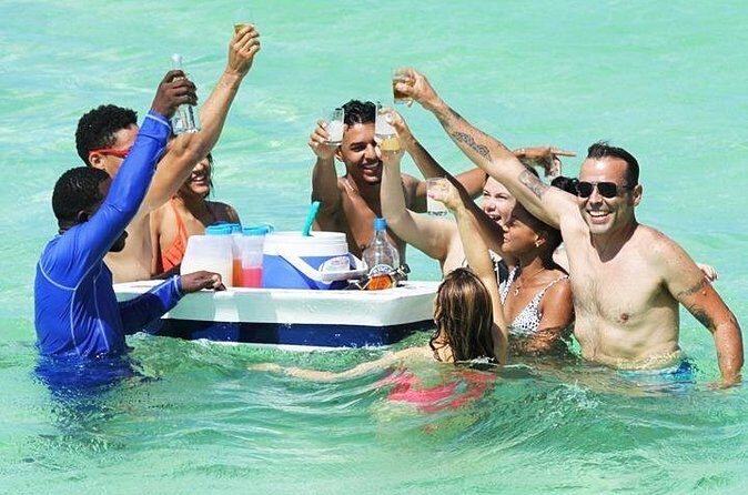 Party Boat in Punta Cana with Drinks and Transportation Included - FAQ