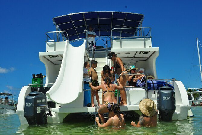Party Boat - Private groups, snorkeling - Open Bar. - Key Points