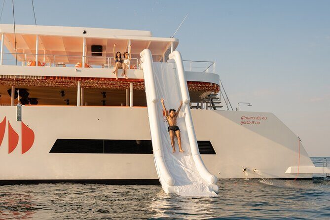 Pattaya: 3 Island-Hopping Full-Day Party Catamaran Cruise - An In-Depth Look at the Pattaya 3 Island-Hopping Catamaran Cruise
