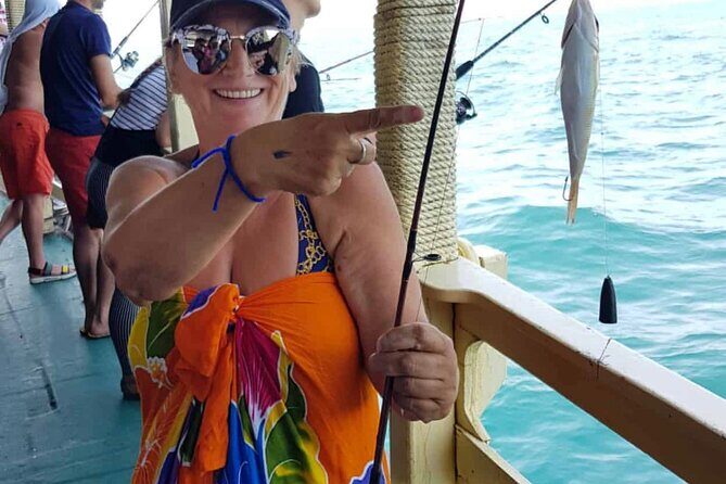 Pattaya 3 Islands Hopping and Water Activities with Lunch - Who Should Consider This Tour?
