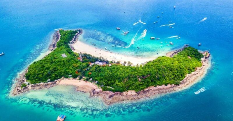 Pattaya: Coral Island & Sak Island Adventure Trip - Transportation & Group Size