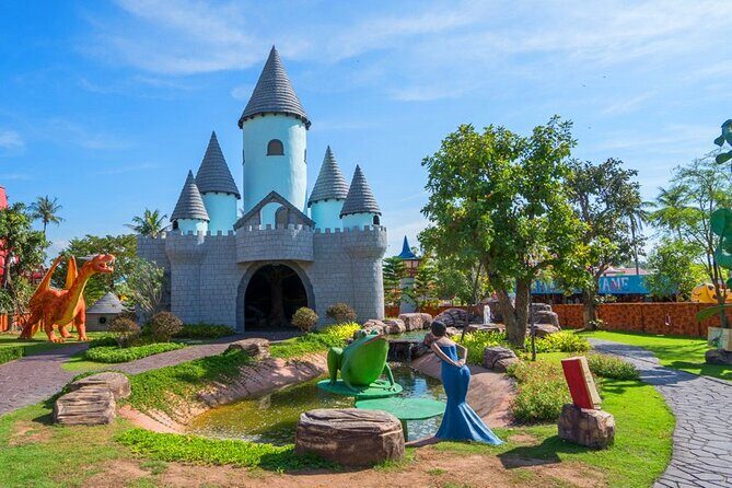 Pattaya sheep Farm Entrance Tickets - The Highlights That Make It Stand Out