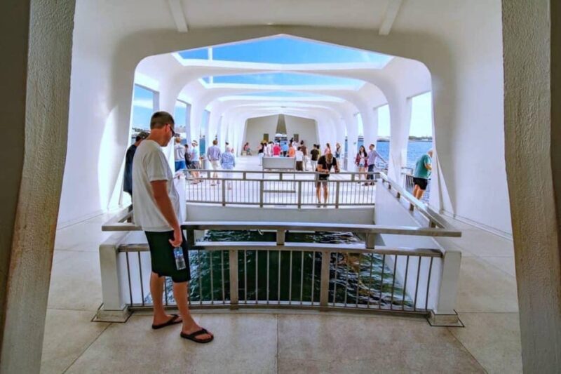 Pearl Harbor and Oahu Circle Island Tour FROM KAUAI - A Full-Day Journey through Oahu’s Historic and Scenic Wonders