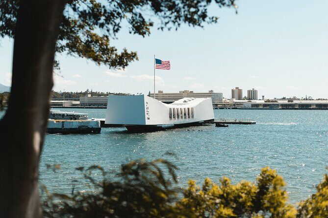 Pearl Harbor Arizona Memorial - Key Points
