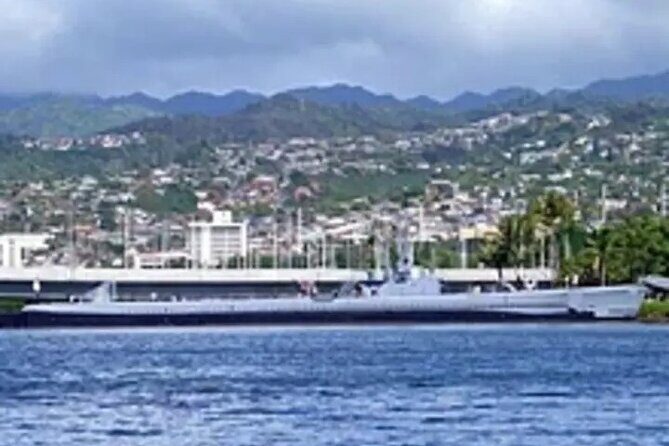 Pearl Harbor Arizona tour from HNL Airport - Key Points