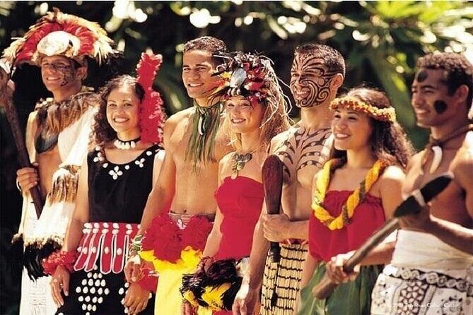 Pearl Harbor + Dole Plantation + Polynesian Center from Kauai - Who Is This Tour Best For?