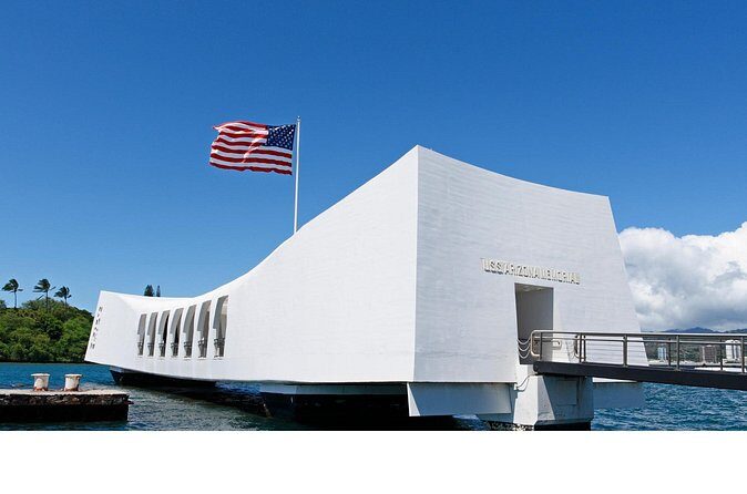 Pearl Harbor with USS Arizona and Hawaiian Kingdom History Tour - The Sum Up: Who Should Choose This Tour?