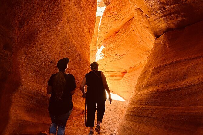 Peek-A-Boo Slot Canyon Adventure (Private) - An In-Depth Look at the Experience