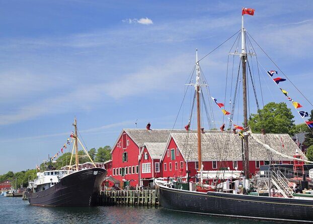 Peggy's Cove and Lunenburg Tour (small group) - Key Points