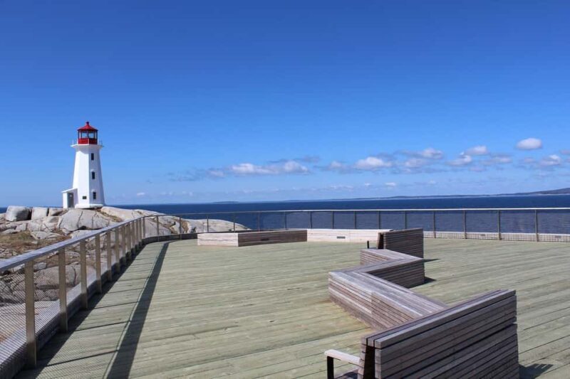 Peggys Cove Private Car Tour  3.5 Hours - An inviting introduction to Nova Scotias coast