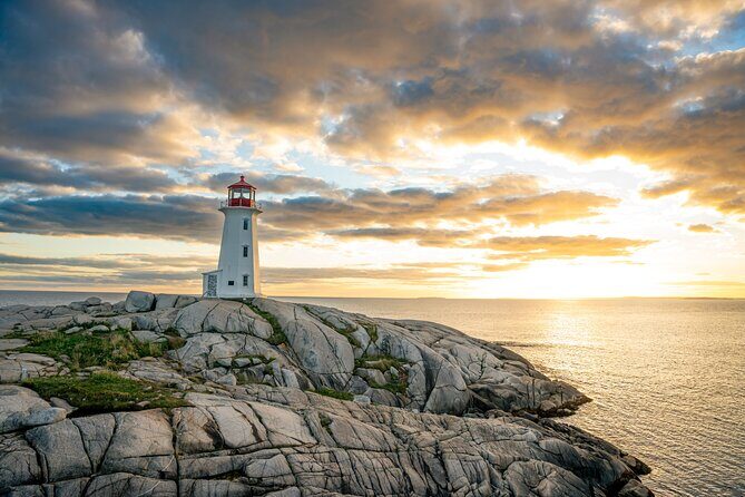 Peggy's Cove Sunset tour - What’s Included and What Not