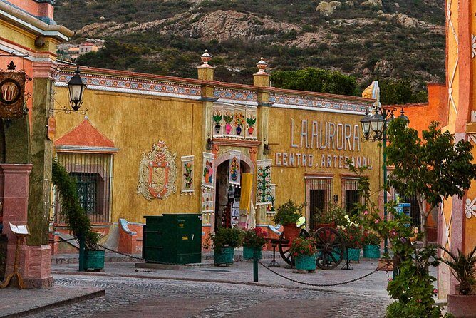 Peña de Bernal and Tequisquiapan: Private & Small groups - FAQs