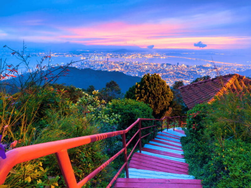Penang: Kek Lok Si Temple and Penang Hill Guided Tour - Why This Tour Is a Great Deal