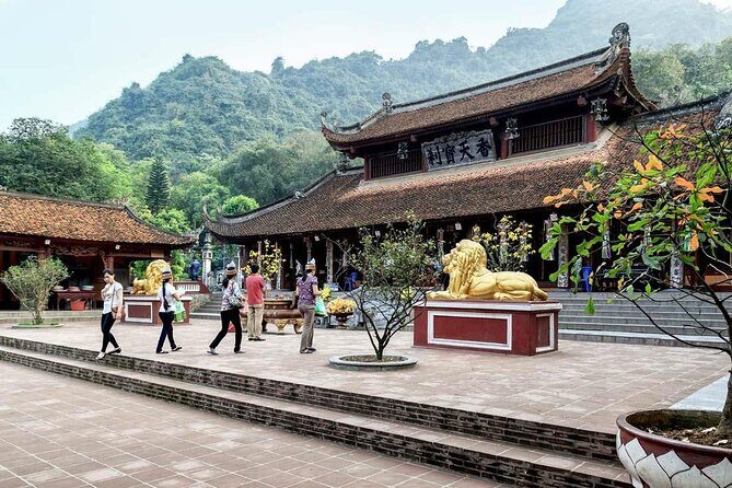 Perfume Pagoda Day Tour from Hanoi - FAQ