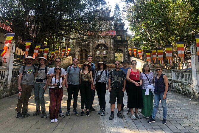 Perfume Pagoda Full Day Guided Tour from Hanoi Old Quarter - Key Points