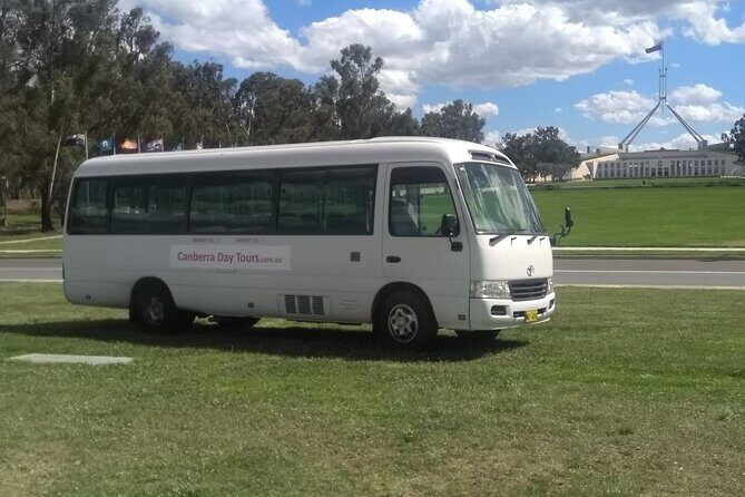 Personalised Sightseeing in Canberra, with John - Key Points