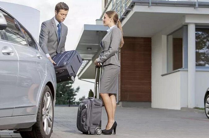 Personalized Toronto Airport Transfer Service - Final Thoughts: Who Should Consider This Service?