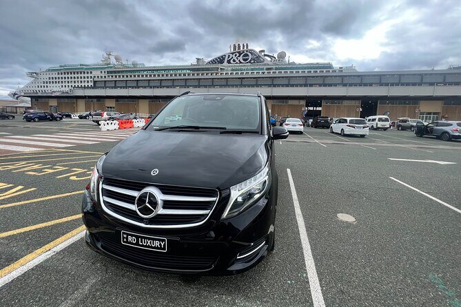 Perth Airport transfer Private Chauffeur - The Sum Up