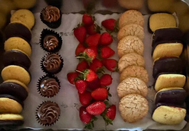 Perth: City of Lights Tour with Dessert - FAQ
