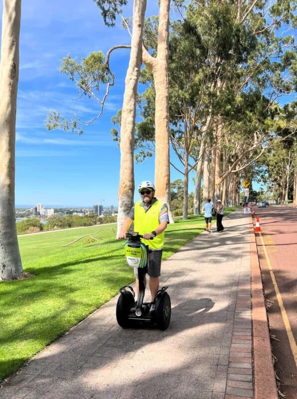 Perth Segway 1.5 Hour Kings Park Tour - FAQs