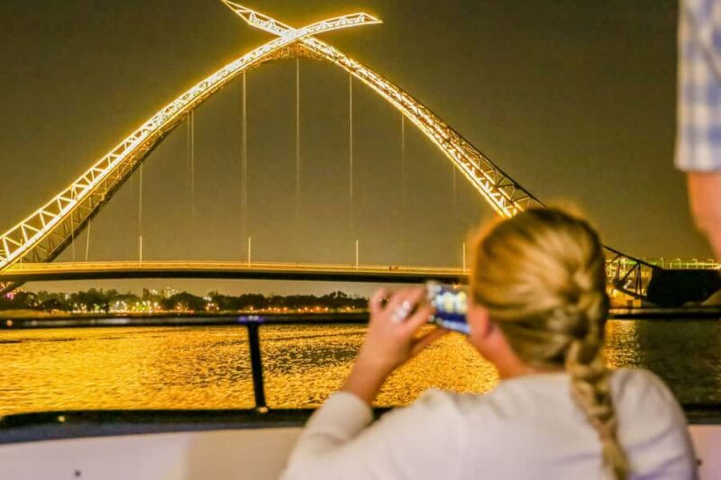 Perth: Swan River Dinner Cruise - An In-Depth Look at Perth’s Swan River Dinner Cruise