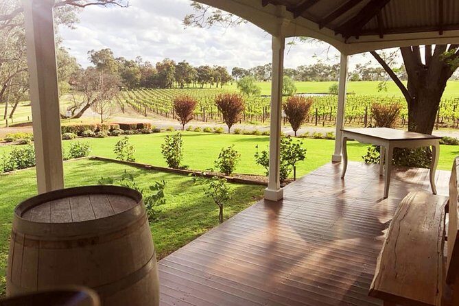 Perth: Swan Valley Half-Day Wine Tour - Small Group Experience - How the Reviews Reinforce the Experience