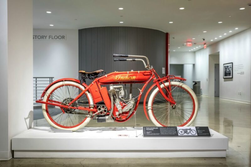 Petersen Automotive Museum Private Highlights Tour - Tips for Visitors