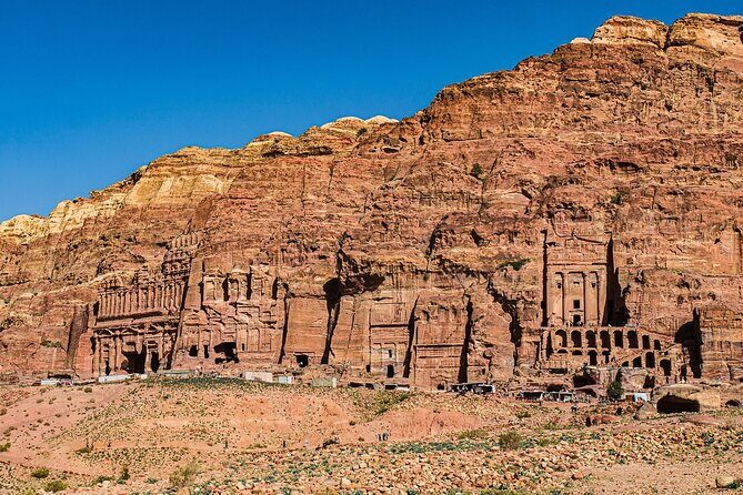 Petra 1-Day Tour from Tel Aviv with FREE Authentic Lunch - Practical Tips for a Great Experience