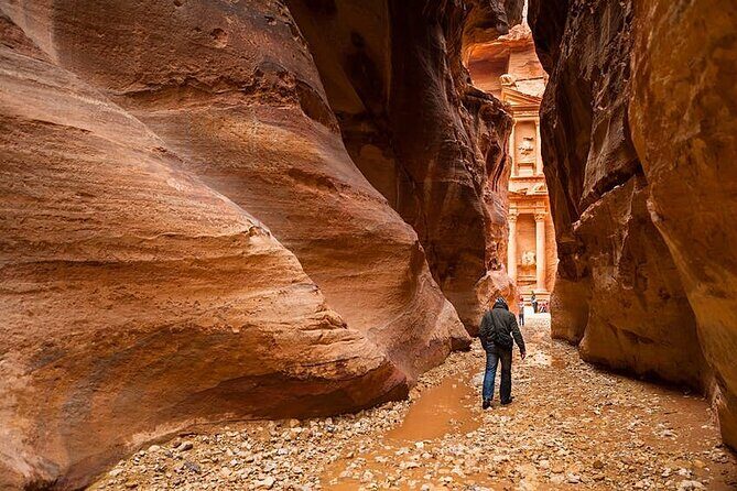 Petra Sightseeing 1 Day Tour From Sharm El Sheikh - FAQ