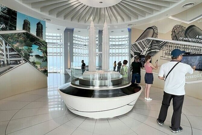 Petronas Twin Towers skybridge tickets (SINGAPORE GUESTS ONLY) - Who Would Love This Tour?