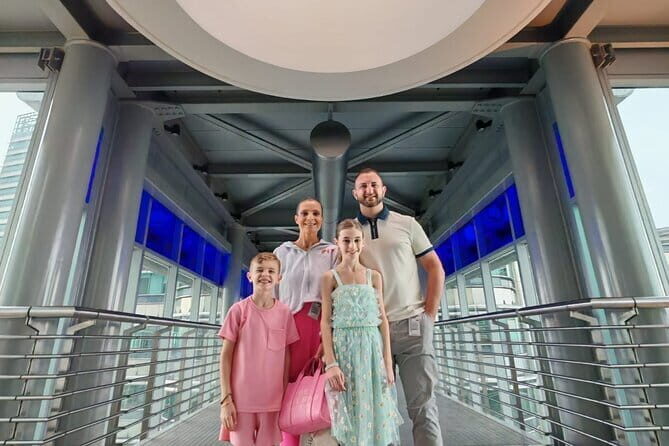 Petronas Twin Towers Special Entrance & Dining With Expert Guide - Key Points