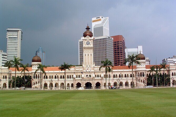 Petronas Twin Towers Ticket with Half Day City Tour - Key Points