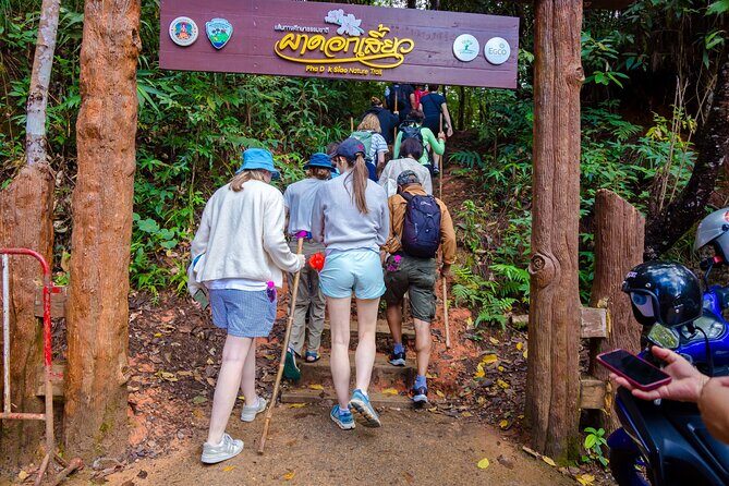 Pha Dok Siew Nature Trail & Doi Inthanon National Park From Chiang Mai - FAQ