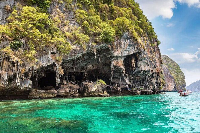 Phi Phi & Bamboo Islands Snorkeling Tour w/ Fins by Speedboat - The Value of the Price