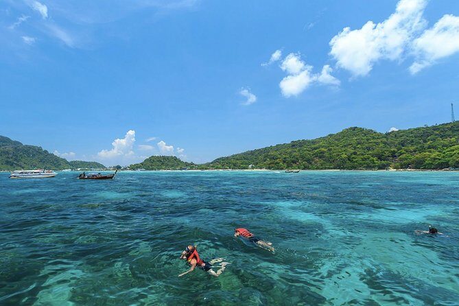 Phi Phi Don & Phi Phi Leh Sunset Trip by Arisa Speed Boat - Who This Tour Is Best For